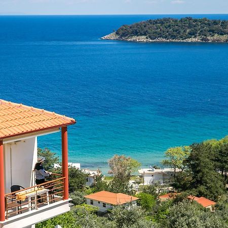 Aphrodite Villas Koinira Exterior photo