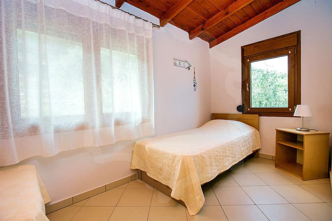 Aphrodite Villas Koinira Exterior photo